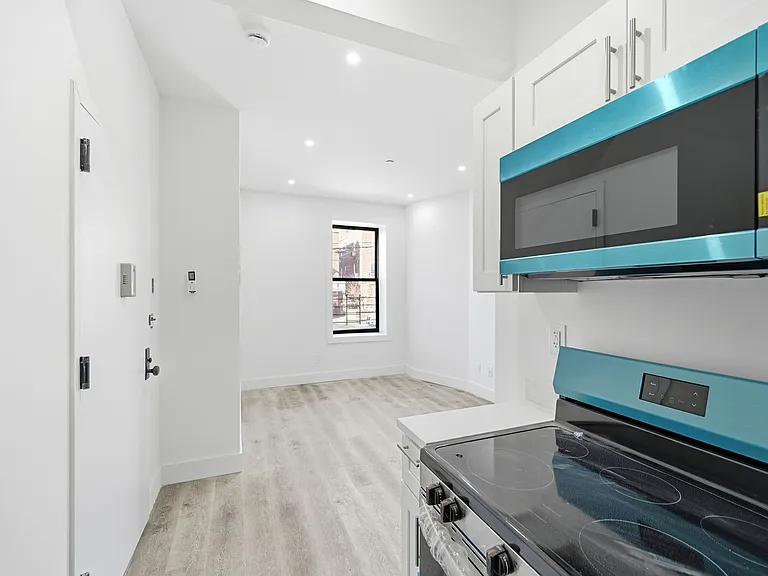 2152 Muliner Ave #1A — Photo 9