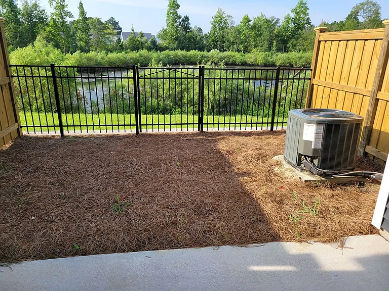 8381 Paramount Point — Photo 21