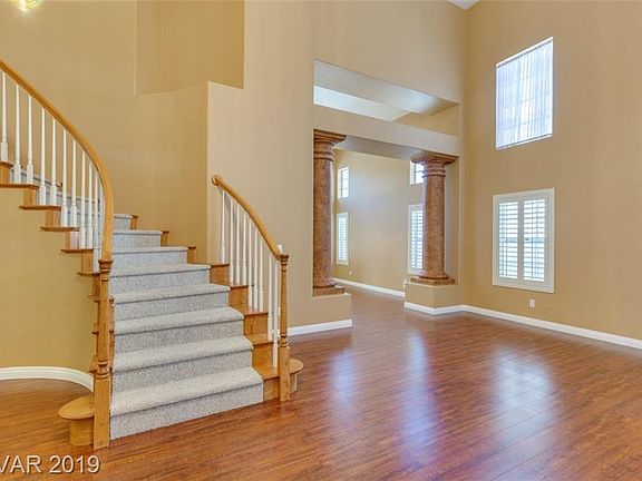 3rd image of 8290 Campana Dr
