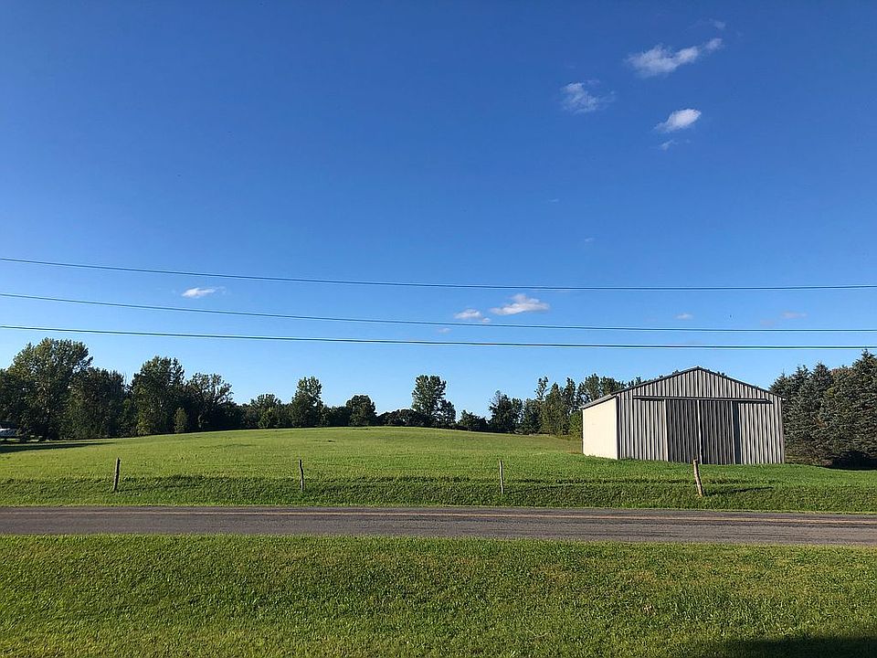 30'x48' Pole barn
