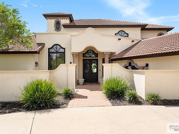 2nd image of 3006 Indian Wells Dr