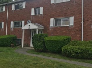 873 Tucker Rd APT 1, North Dartmouth, MA 02747