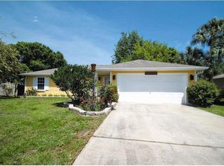 1582 Quatrain Ln, Sebastian, FL 32958