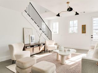 990 Hangar Dr, Oklahoma City, OK 73108