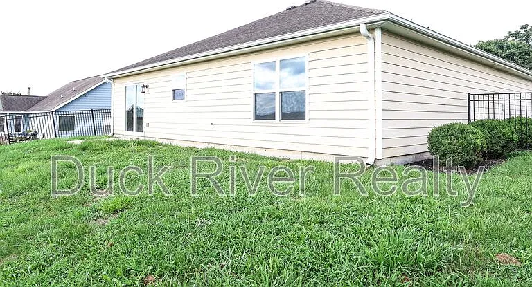 2207 Carpenter Bee Dr — Photo 16