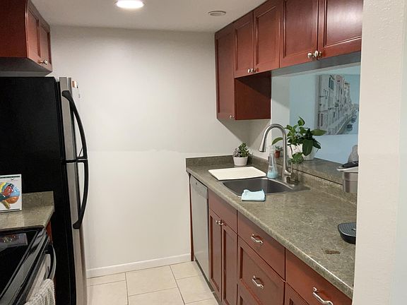 5th image of 2583 Countryside Blvd #3310