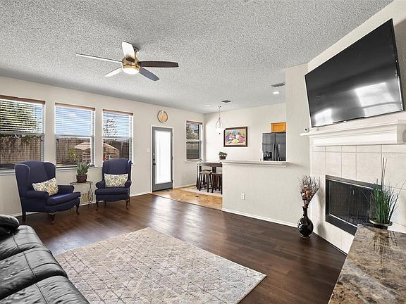 3rd image of 6332 Bay Lake Dr