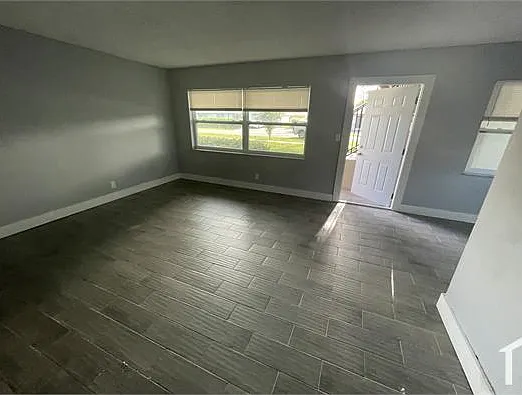 201 NW 32nd Ct #111 — Photo 8