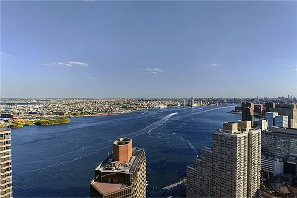 Rented by Park River | media 19