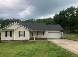 1926 Putter Cir NE, Arab, AL 35016