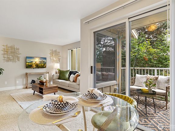 4th image of 300 N 130th Street #4-302