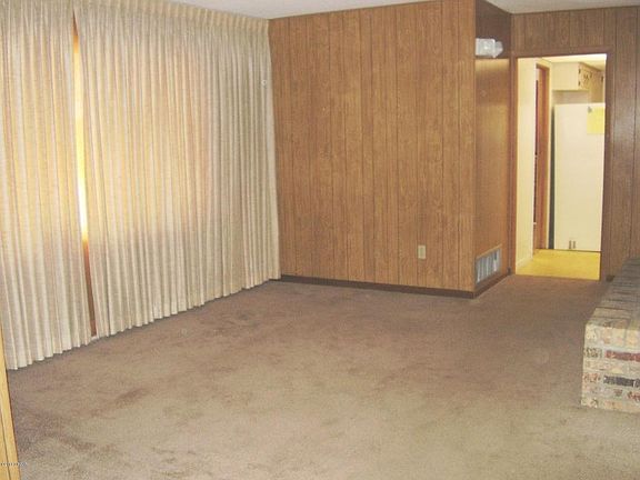 3rd image of 324 N Frederick Ave