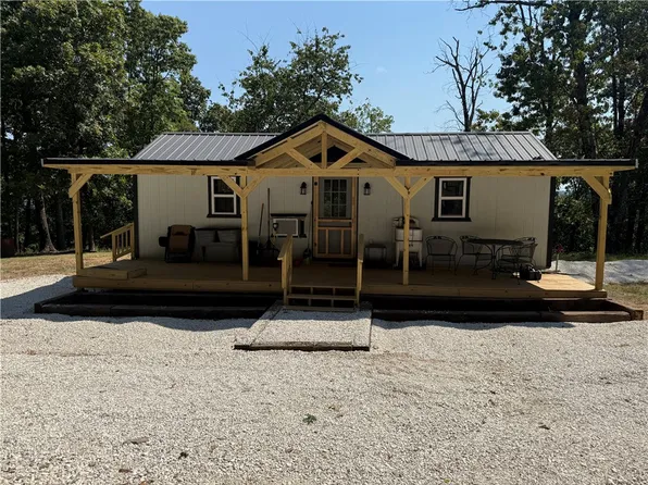 14271 Skyview East Rd, West Fork, AR 72774