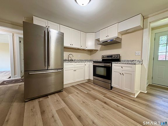 4th image of 119 West St