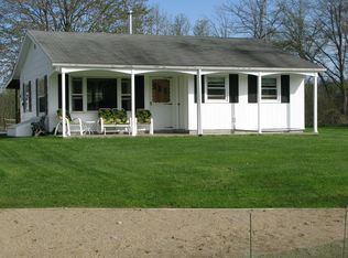 911 Dragon Shores Dr, Coldwater, MI 49036