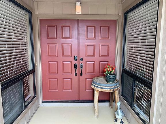 5th image of 26437 S Lakewood Dr