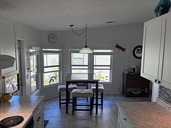 3rd image of 7094 Drum Dr