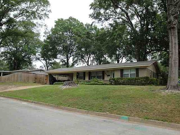 2nd image of 2314 Idlewood Dr