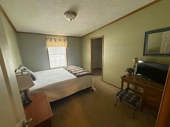 5th image of 170 E Milan Road