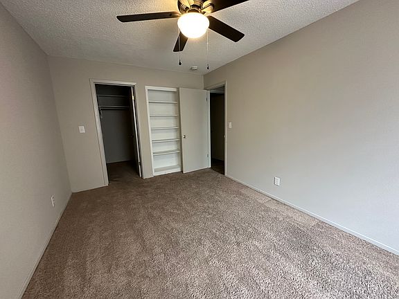5th image of 321 Finkbine Ln APT 9