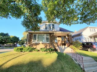 2228 S 11th St, Sheboygan, WI 53081