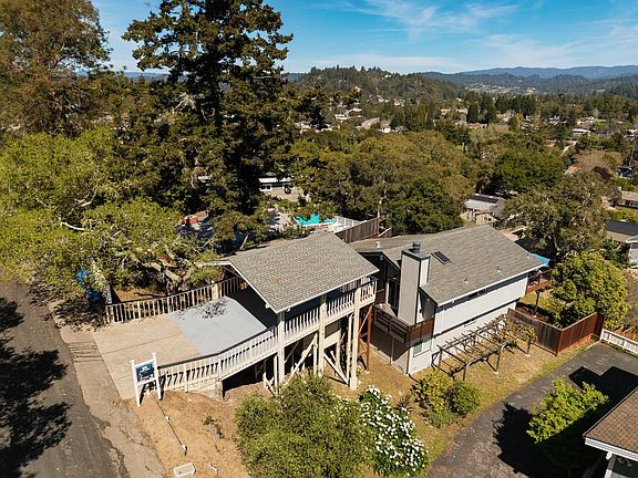 4th image of 230 Miraflores Rd