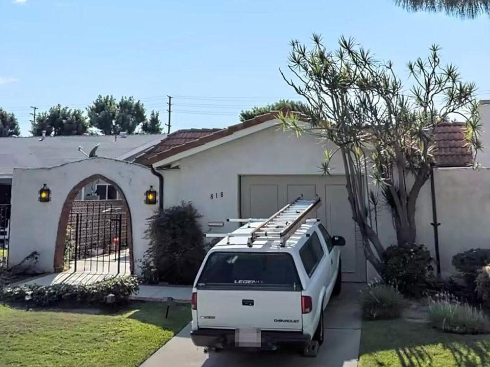 1st image of 818 S Ponderosa St