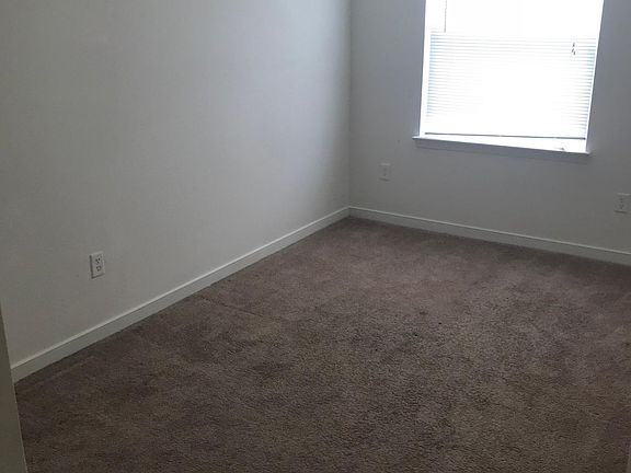 5th image of 3516 E #8