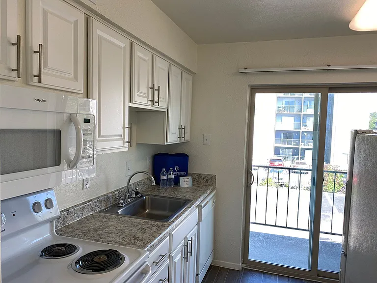 Woodbridge — Photo 10