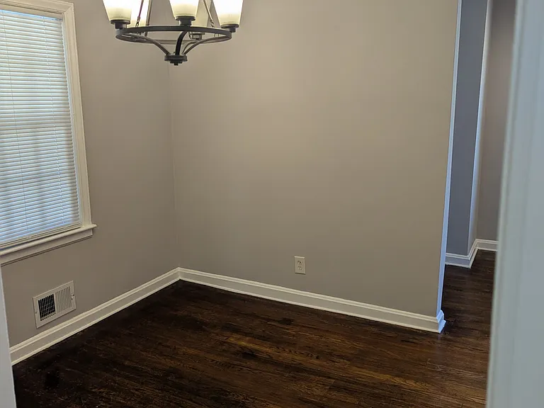 2454 Constance St — Photo 6