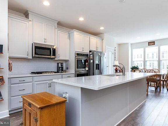 5th image of 15308 Linville Creek Dr #163