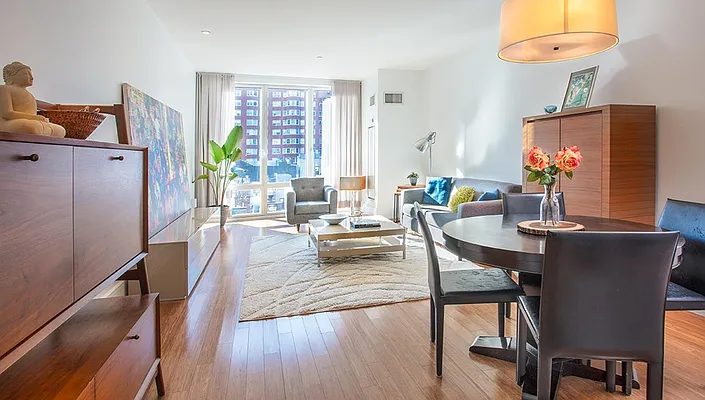 Sold by Sherwood Residential | media 8