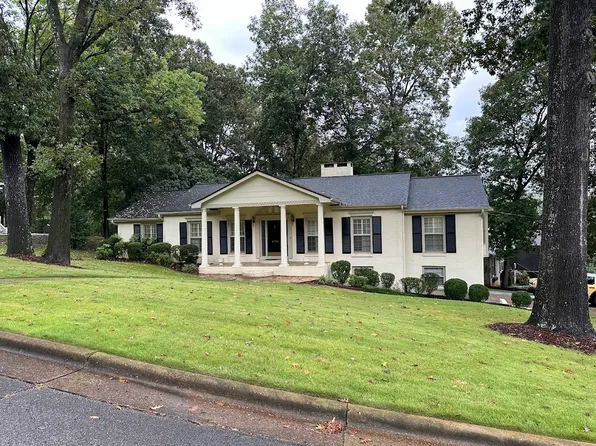 2706 Fanelle Cir SE, Huntsville, AL 35801