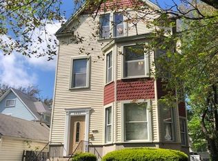 5960 W Augusta Blvd #3, Chicago, IL 60651