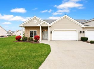 38080 Cross Creek Dr, Willoughby, OH 44094