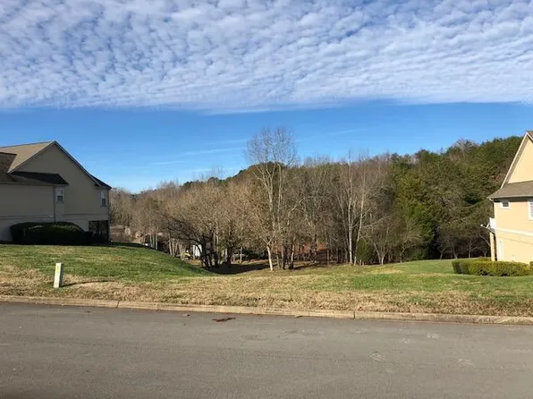 220 Morning Dove Dr, Vonore, TN 37885