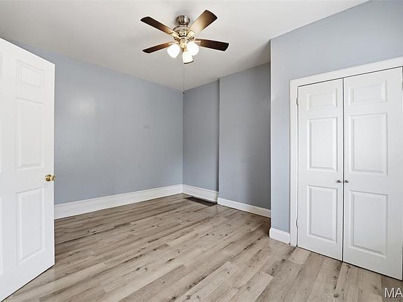4th image of 3008 Henrietta St