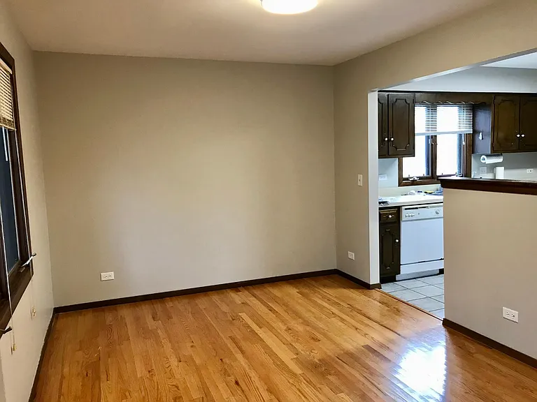 1500 Kenyon Dr — Photo 3