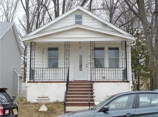 43 Liberty St, Fords, NJ 08863