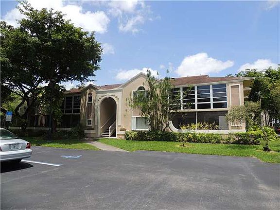 4th image of 4710 NW 102nd Ave #20422