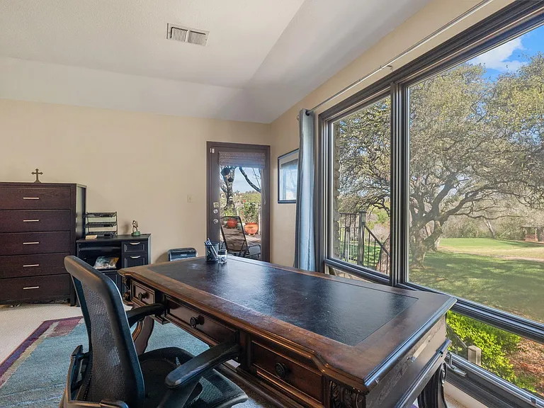 604 Rolling Green Dr — Photo 25