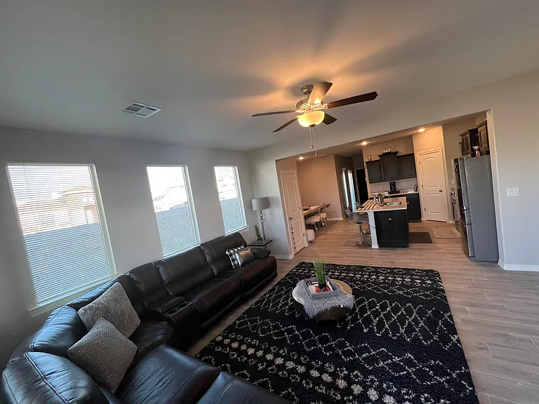 4555 Marisabel Azcarate St — Photo 10