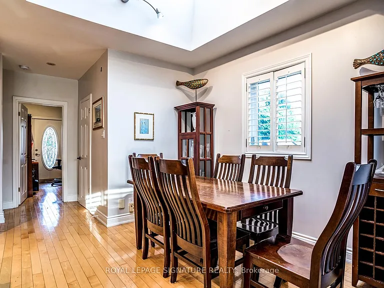 33 Athlone Rd #MAIN FL — Photo 15