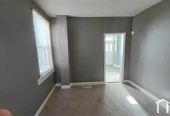 3 bed, 1372 sqft, $1,550 — Photo 4