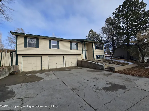 727 Riford Rd, Craig, CO 81625