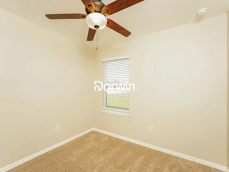 4334 SW Appleseed Rd — Photo 8