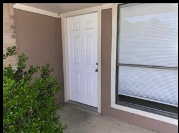 2832 Ridgecrest Dr, Fort Worth, TX 76133