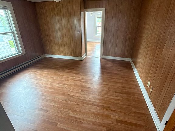 5th image of 30 Canal St APT 2R