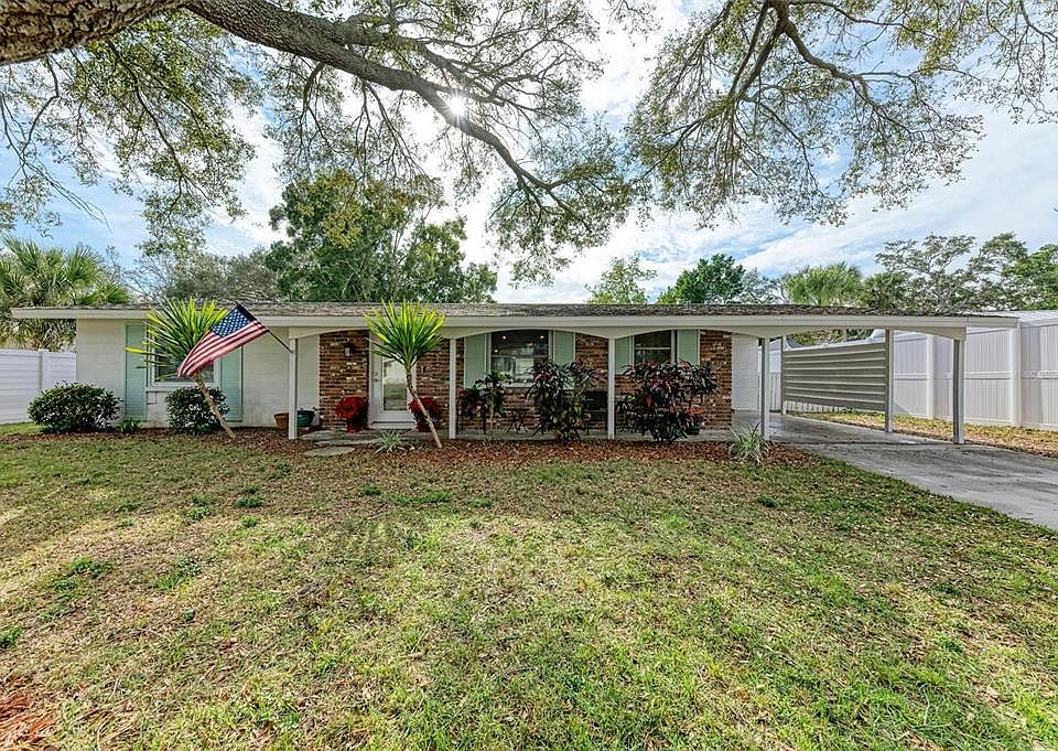 1st image of 2832 Suncrest Dr