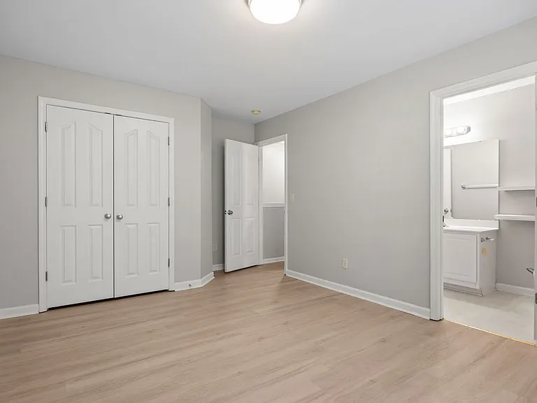 409 Burrell Rd — Photo 29